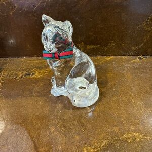 Vintage signed Fenton lead crystal sitting cat figurine paperweight
